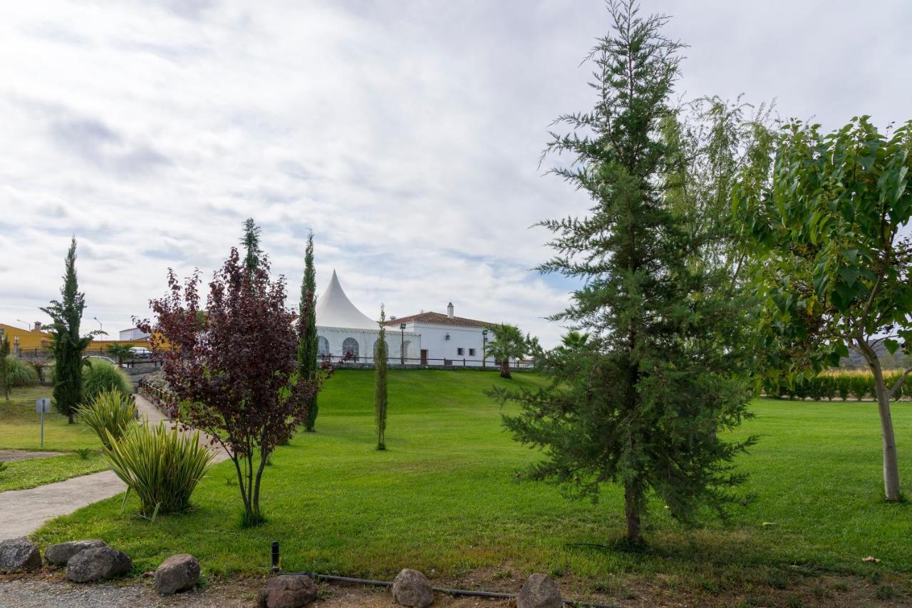Hotel Rural Arroyo La Plata By Bossh Hotels Jerez De Los Caballeros Eksteriør bilde