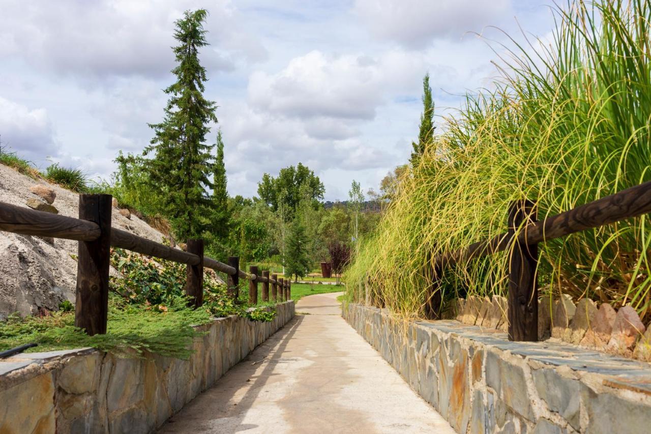 Hotel Rural Arroyo La Plata By Bossh Hotels Jerez De Los Caballeros Eksteriør bilde